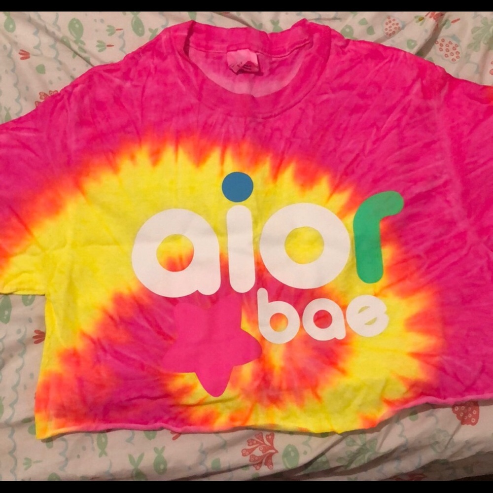 aior bae vibrant tie dye crop top